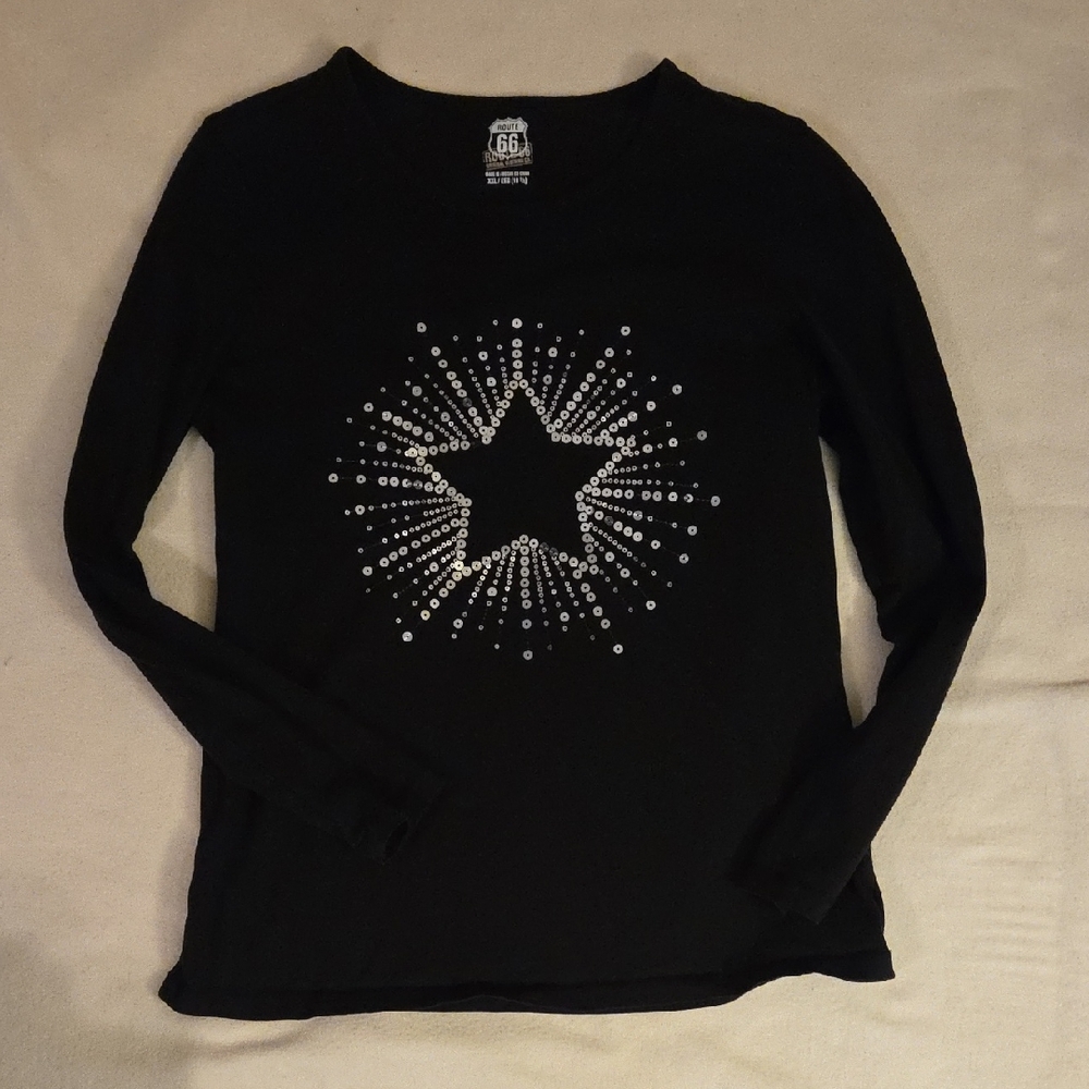 Black Long Sleeve Starburst Top